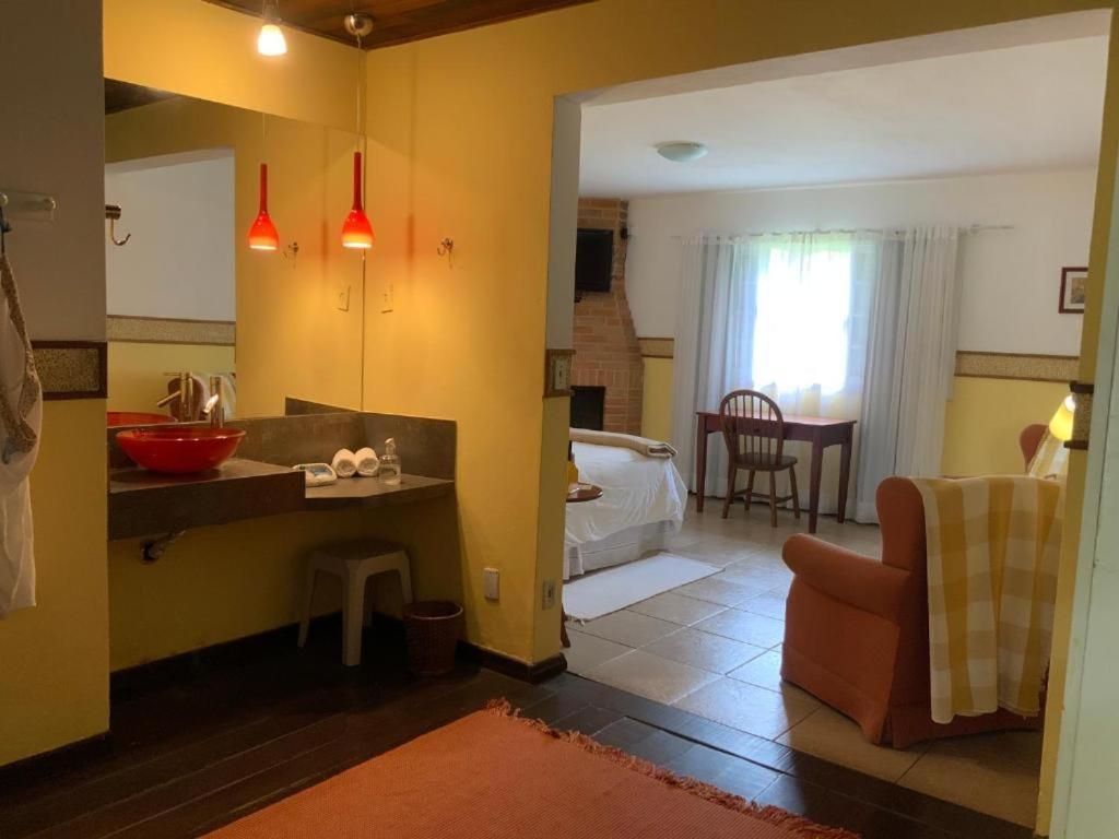 Pequena Suecia Hotel Penedo  Bilik gambar
