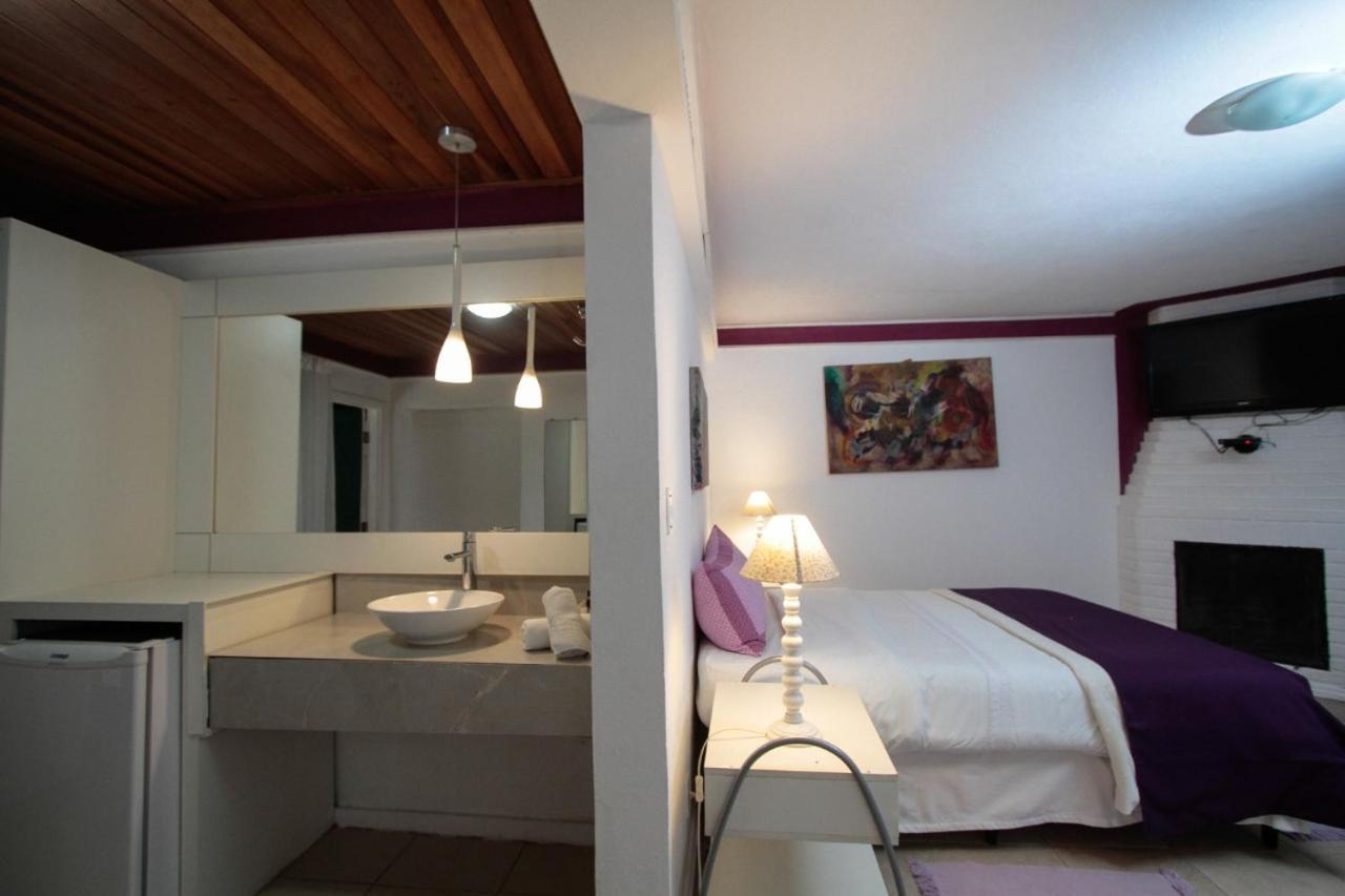 Pequena Suecia Hotel Penedo  Bilik gambar